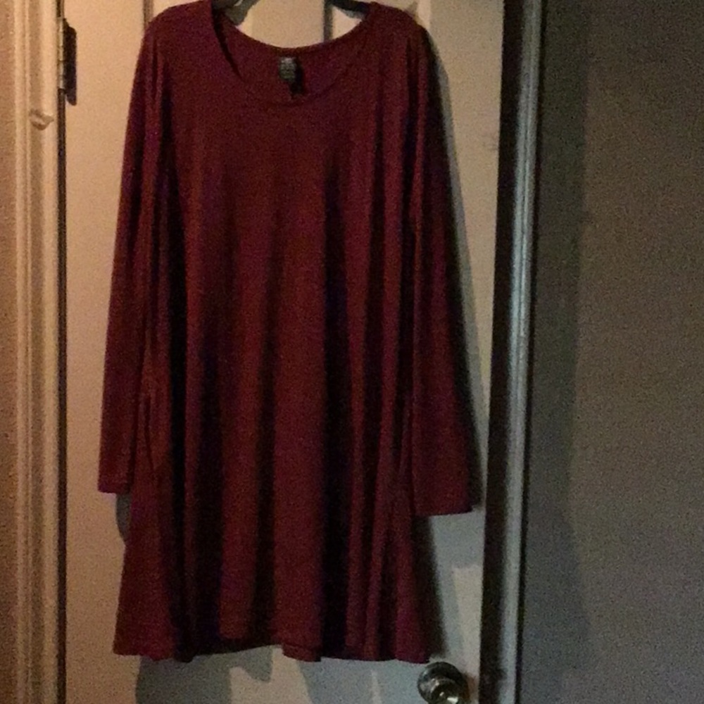 Lildy maroon dress. Size L/XL